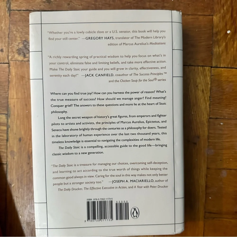 The daily stoic by Ryan Holiday - Picture 2 of 2